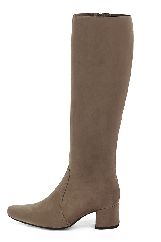 Tan beige women's feminine knee-high boots. Round toe. Low flare heels. Made to measure. Profile view - Florence KOOIJMAN